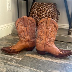 Tony Lama cowgirl boots